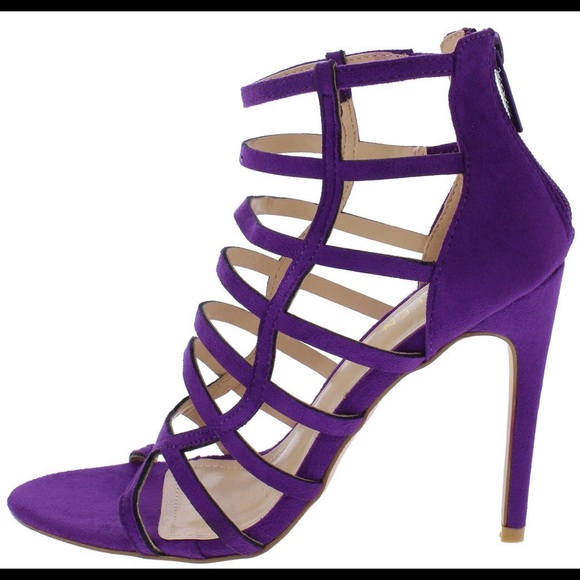 Monae’ - Picture 2 of 3